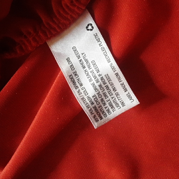 Gorgeous red dress - Picture 7 of 10